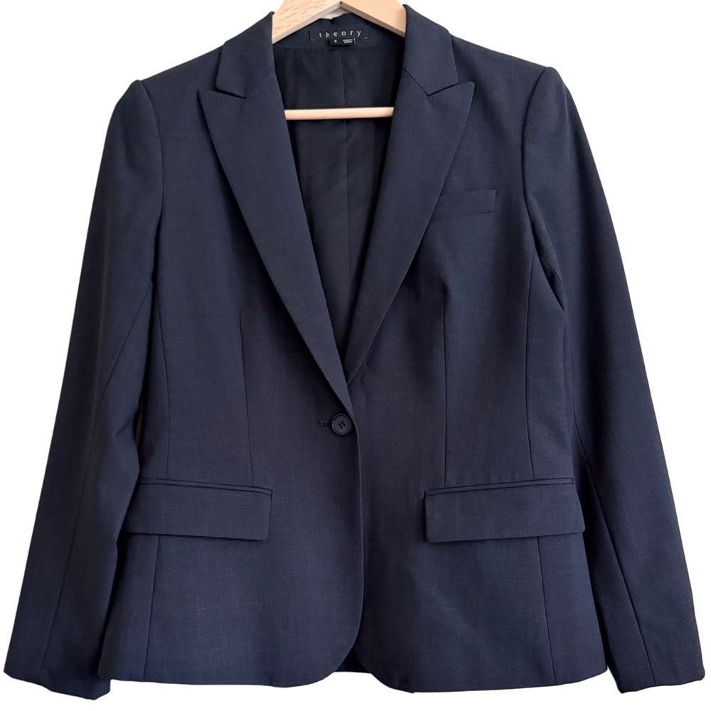THEORY Wool Blend Gray Preppy Formal Career Business Casual Structured Blazer 8